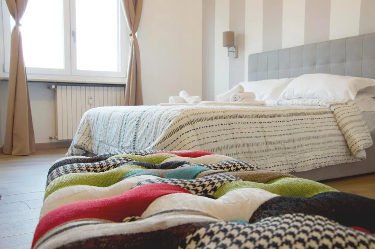 Bed & Breakfast Minerva Rooms Pavia Italy